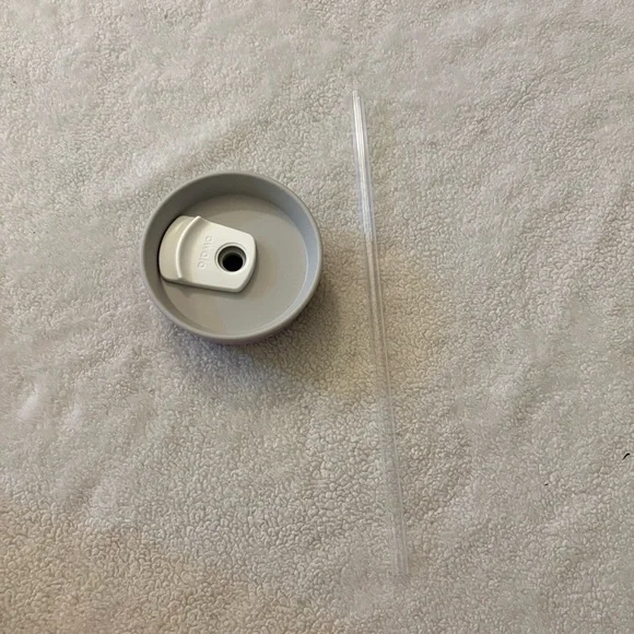 ❌Owala 40 oz Tumbler Polar Brrr White - Picture 5 of 6